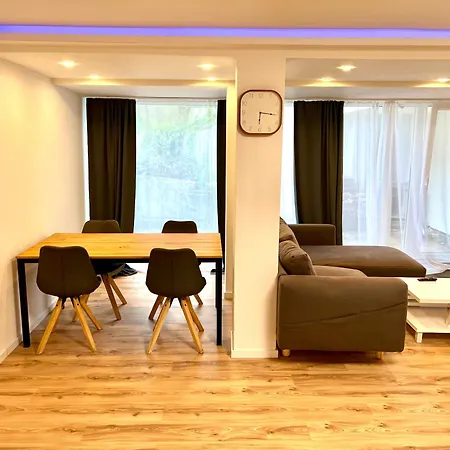 Apartman Moebliertes *